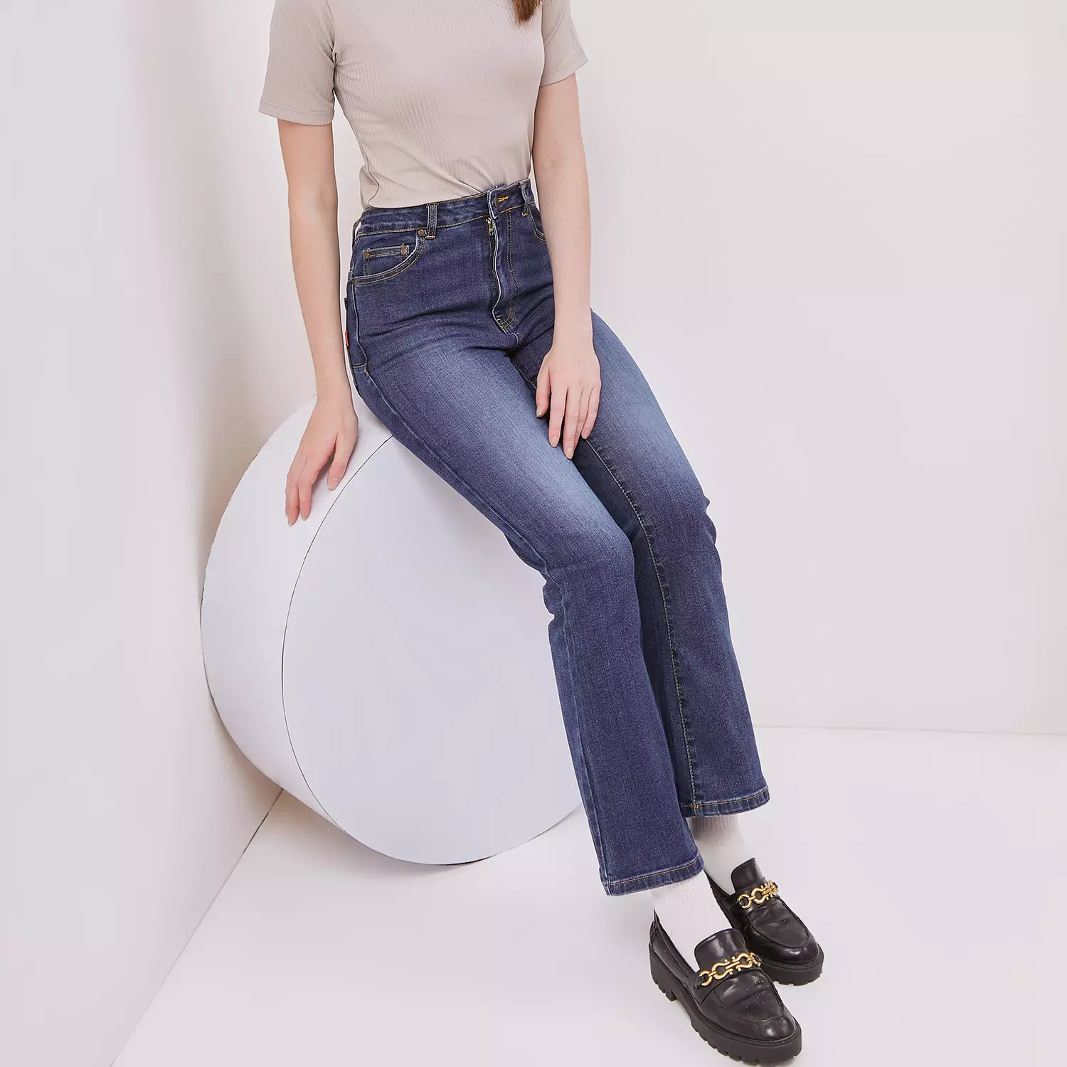 DUST Celana Vintage Cutbray Jeans Adisti Medium Dark Blue (D. 3830)