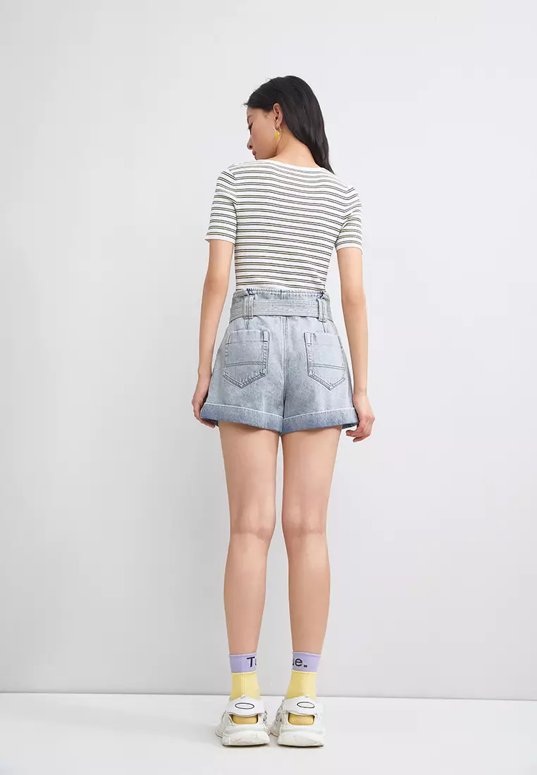 Loose Cuff Light Washed Denim Shorts