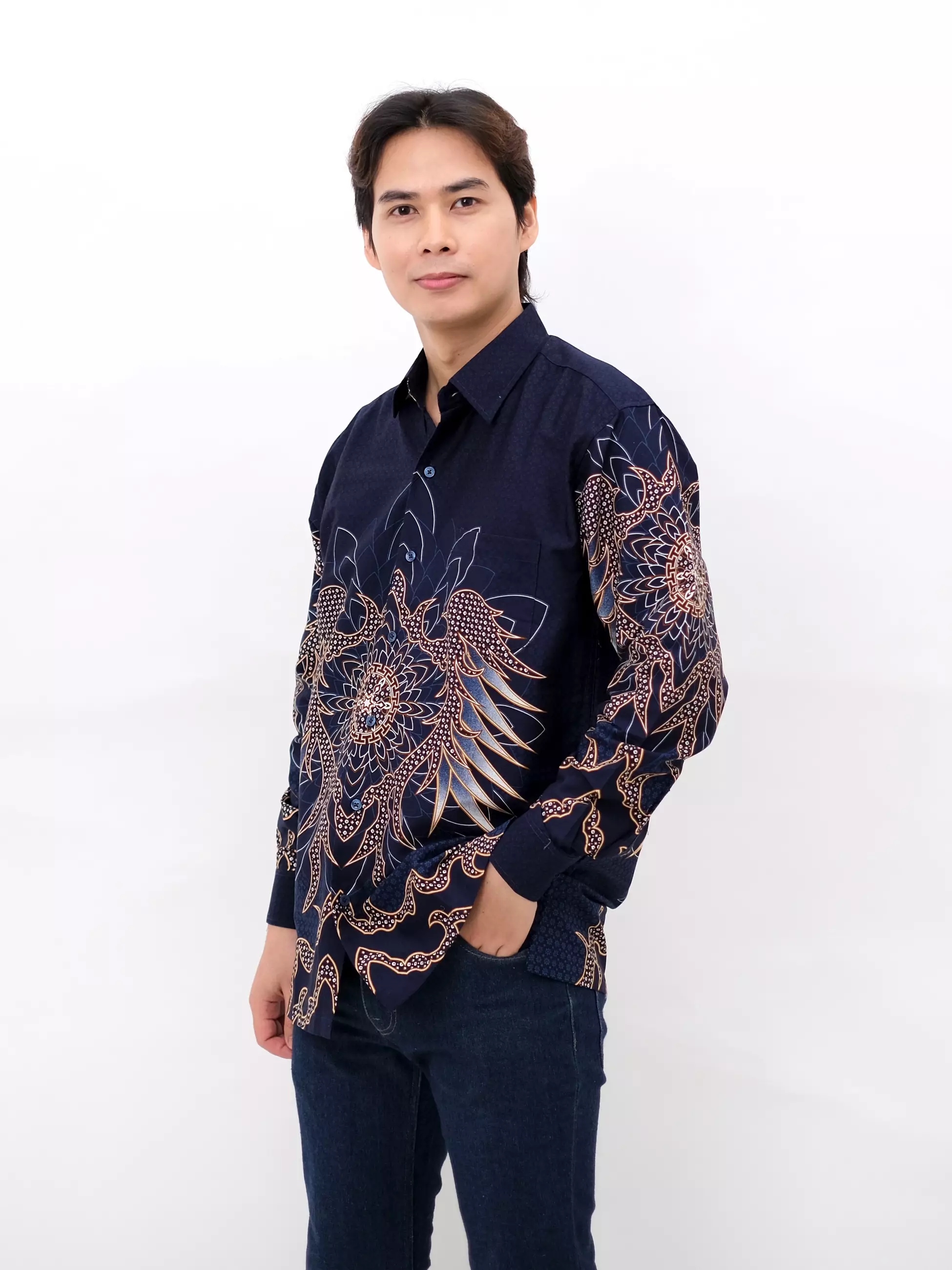 Andre Michel Kemeja Batik Lengan Panjang Navy 16754
