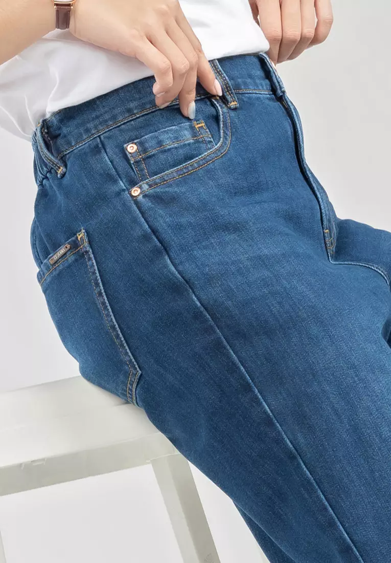 C2 Utopia Blue Straight Cut Jeans Wanita
