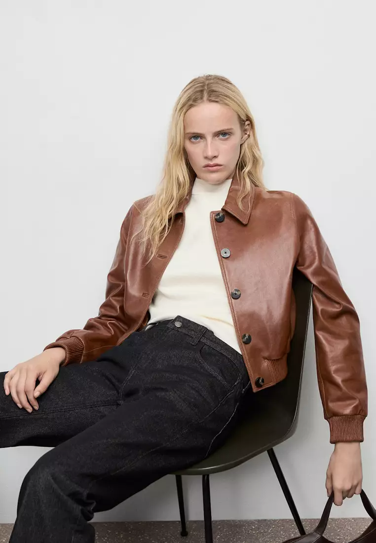 Straight Low-Waist Jeans