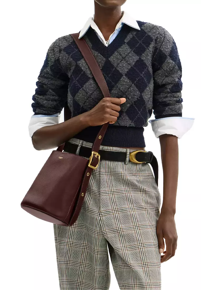 Buy COACH Bleecker Bucket Bag 21 CCX07 2026 Online | ZALORA