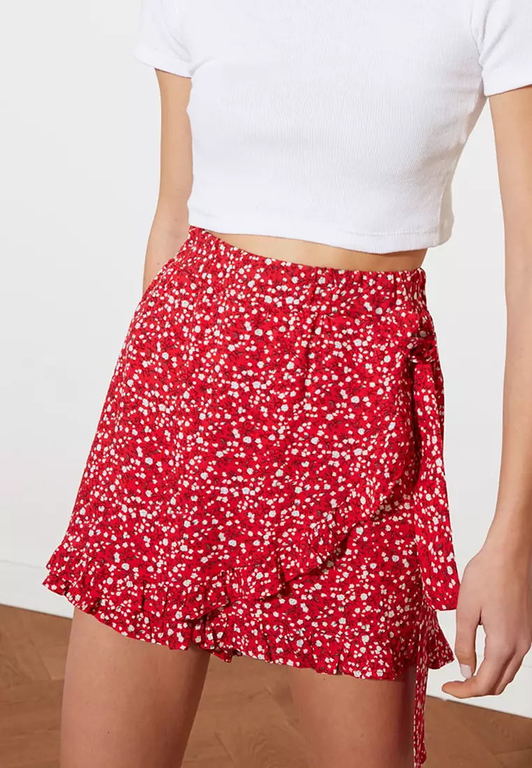 Buy Trendyol Floral Shorts 2024 Online | ZALORA Singapore