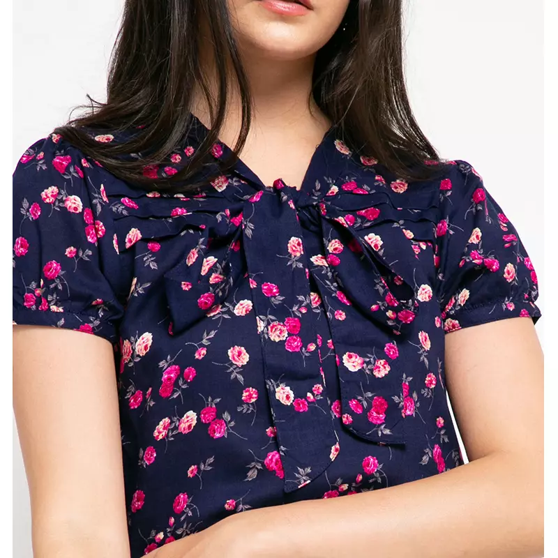 Sophistix Tini Blouse in Navy