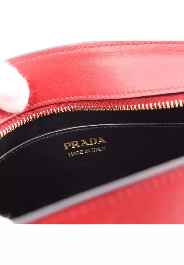 Prada saffiano city c store