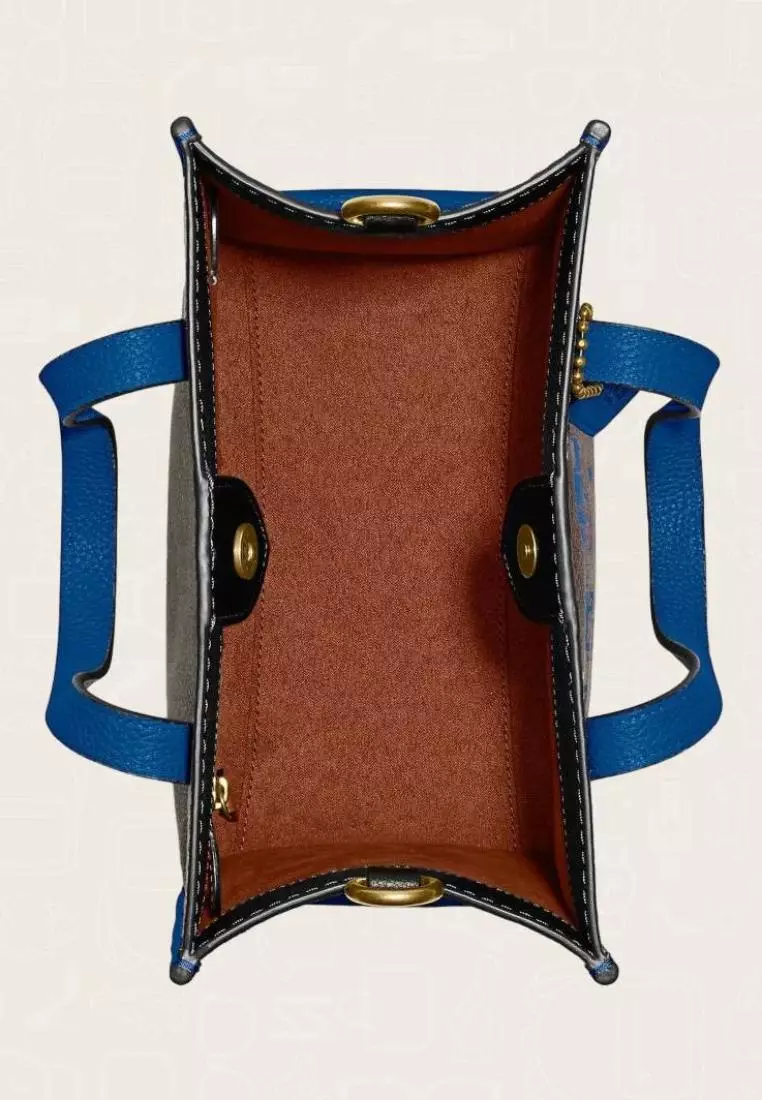 Coach Field Tote 22 With Horse And Carriage Print And Carriage Badge Truffle Blue Fin