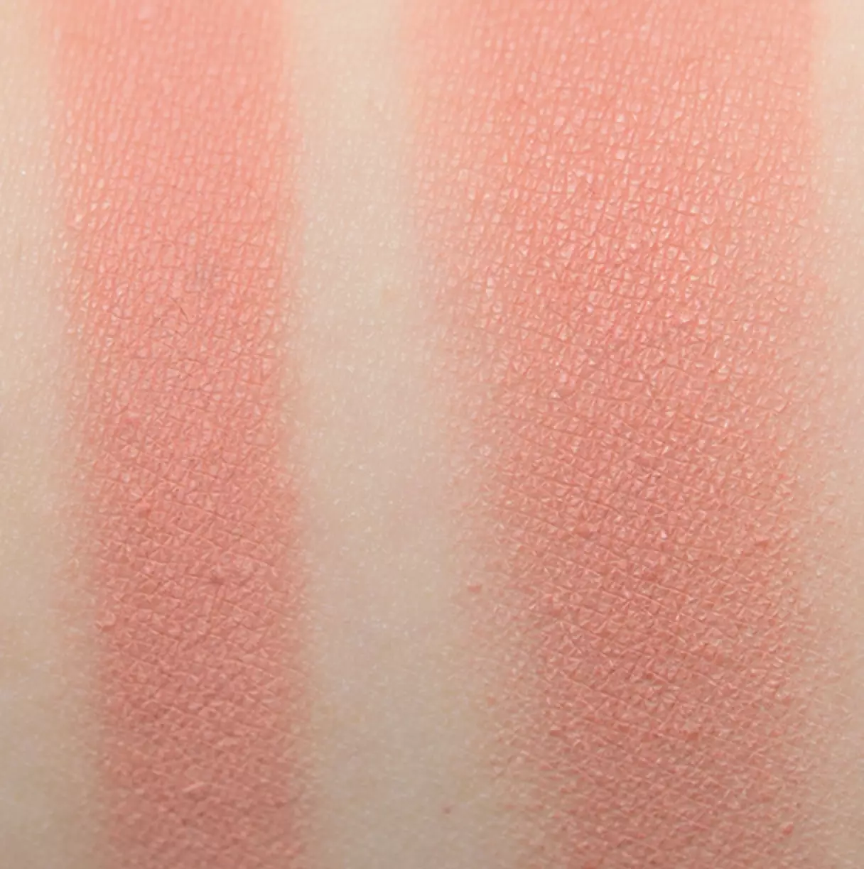 Mac Cosmetics Powder Blush - Melba (6g)