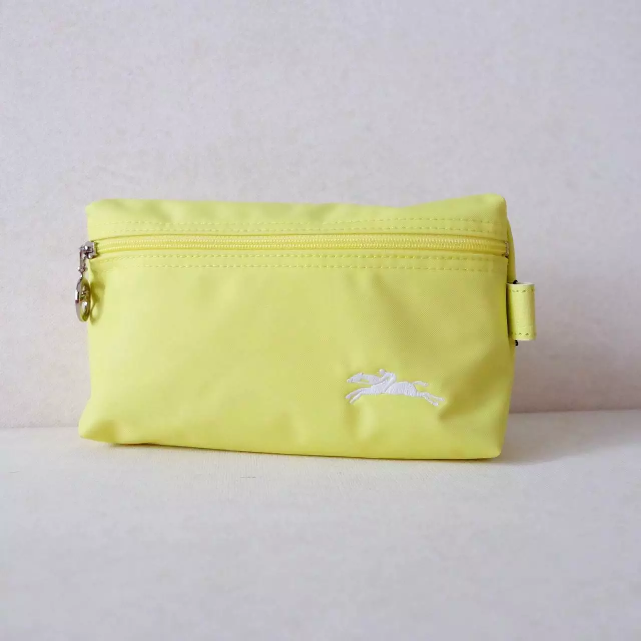 Pouch Make Up Yellow