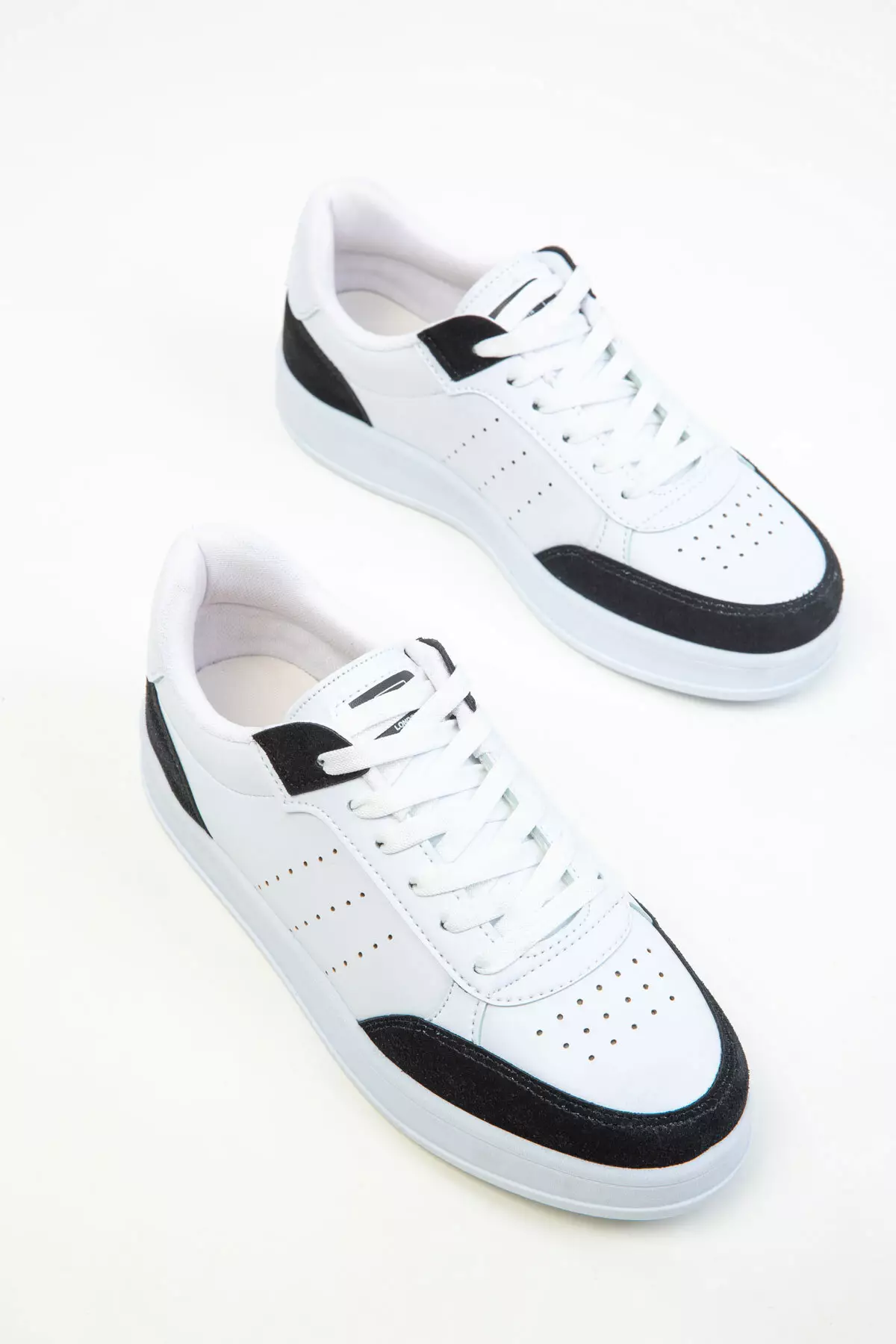 White-Black Women's Sneakers 20359