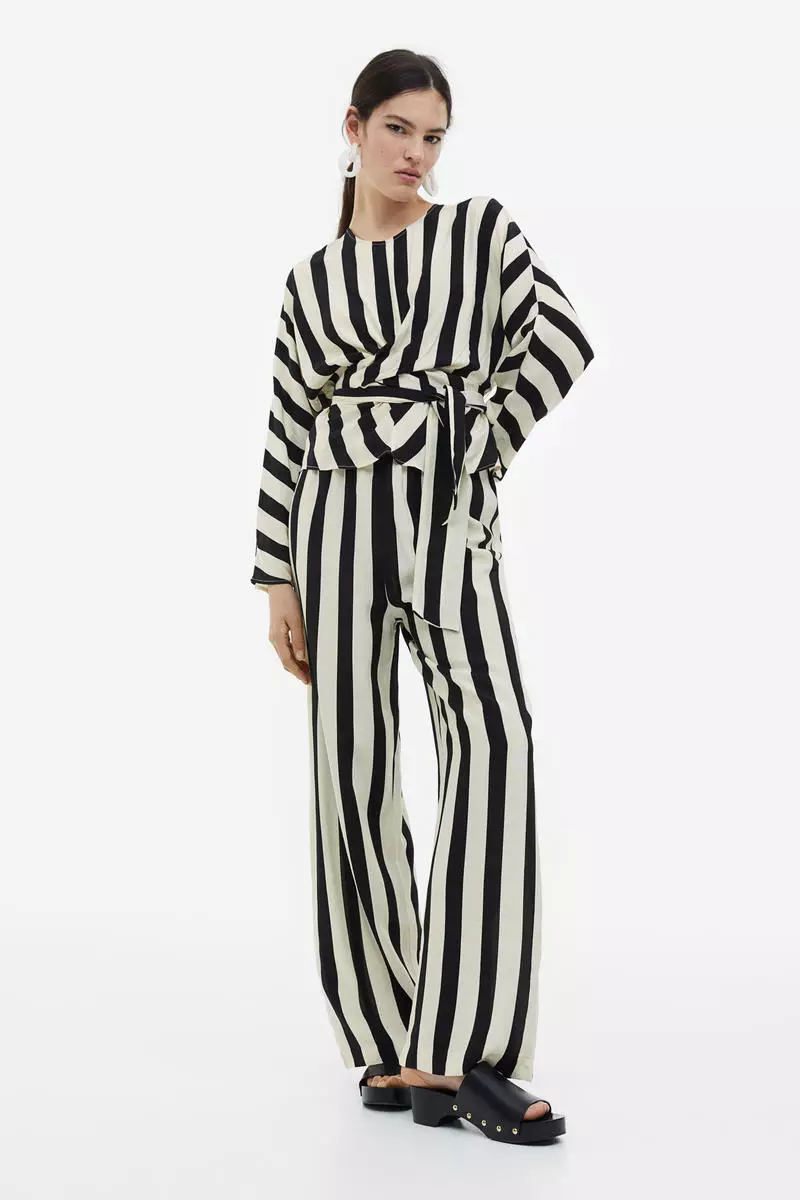 H and m pull on pants top