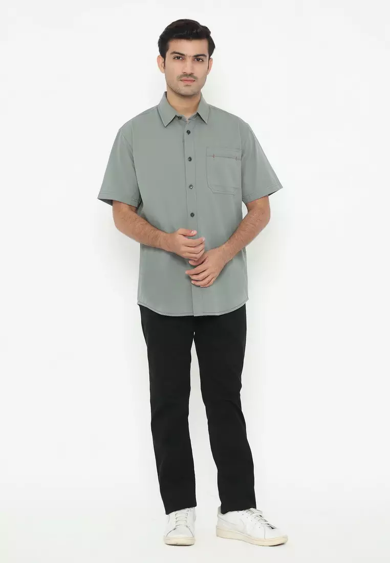 POLICE Kemeja Polos Cotton Regular Fit Pria