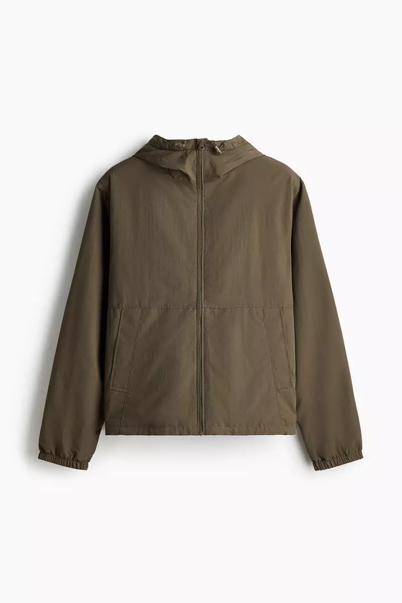 Water-repellent nylon windbreaker