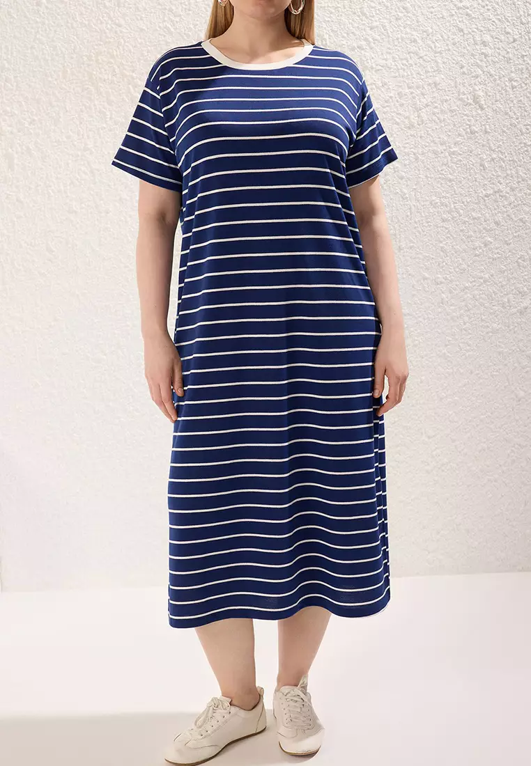 Navy Blue Crew Neck Striped Knitted Plus Size Dress Tbbss25Ah00087