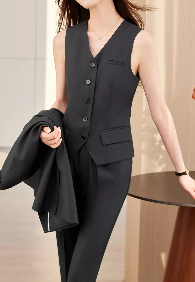 Slim Korean Style Professional 3-piece Suit Set YGH-EM2602set