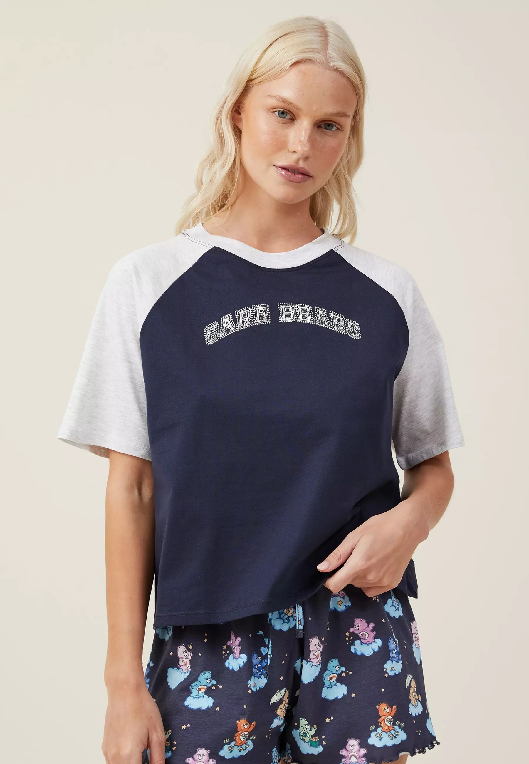 Cotton raglan best sale tee