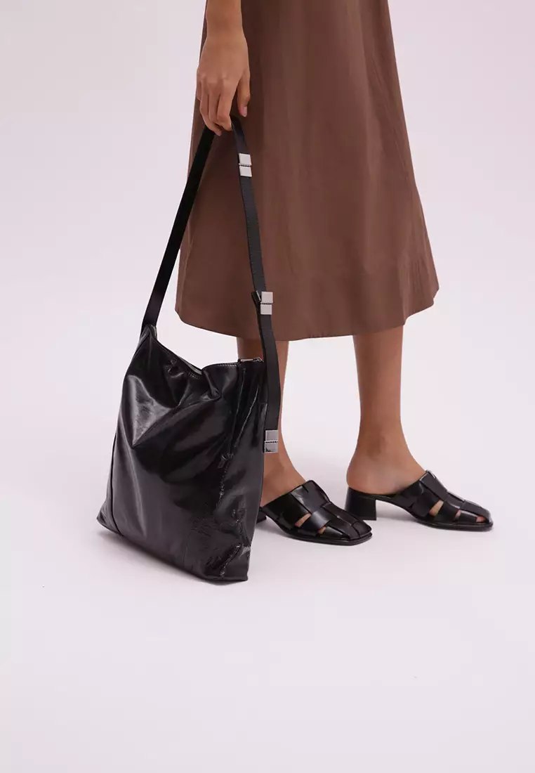 RHITA Shoulder Bag - Black
