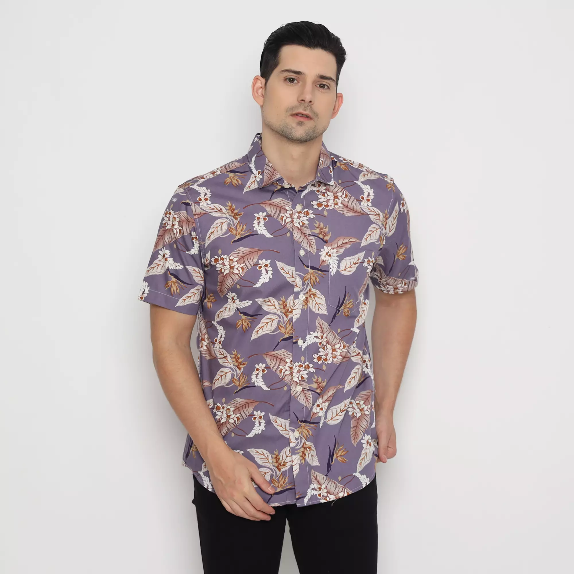 Platini Kemeja Motif Pria Lengan Pendek Katun Ungu 73441