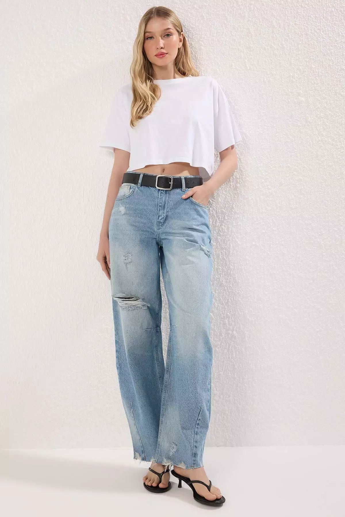 Jual Trendyol Dark Blue Ripped Detail Regular Waist Skater Baggy