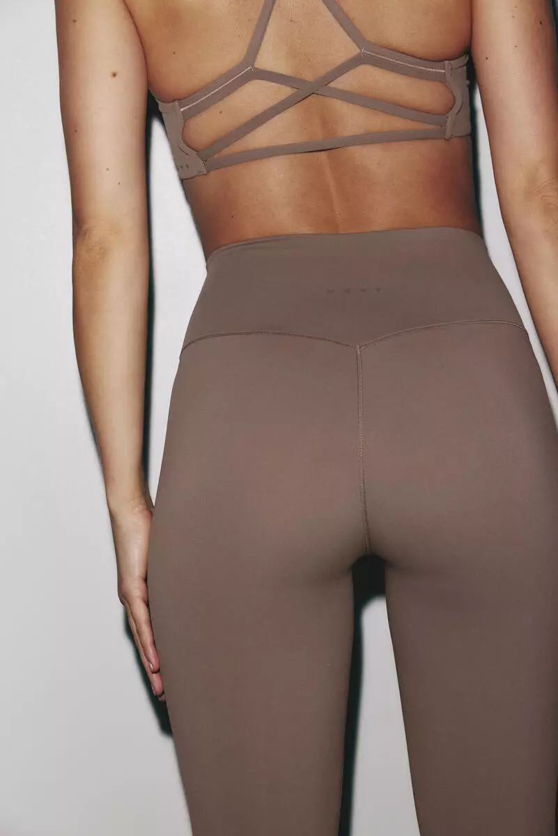 SculptMove™ High-waisted leggings