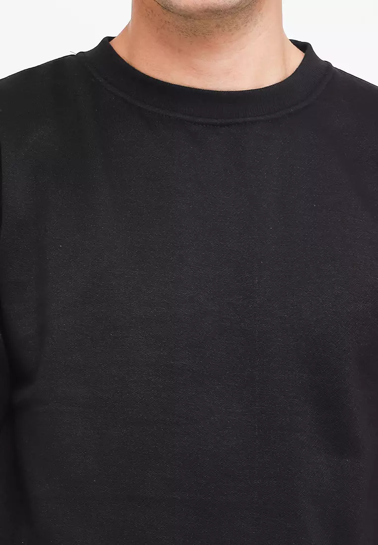 Sweater Lengan Panjang