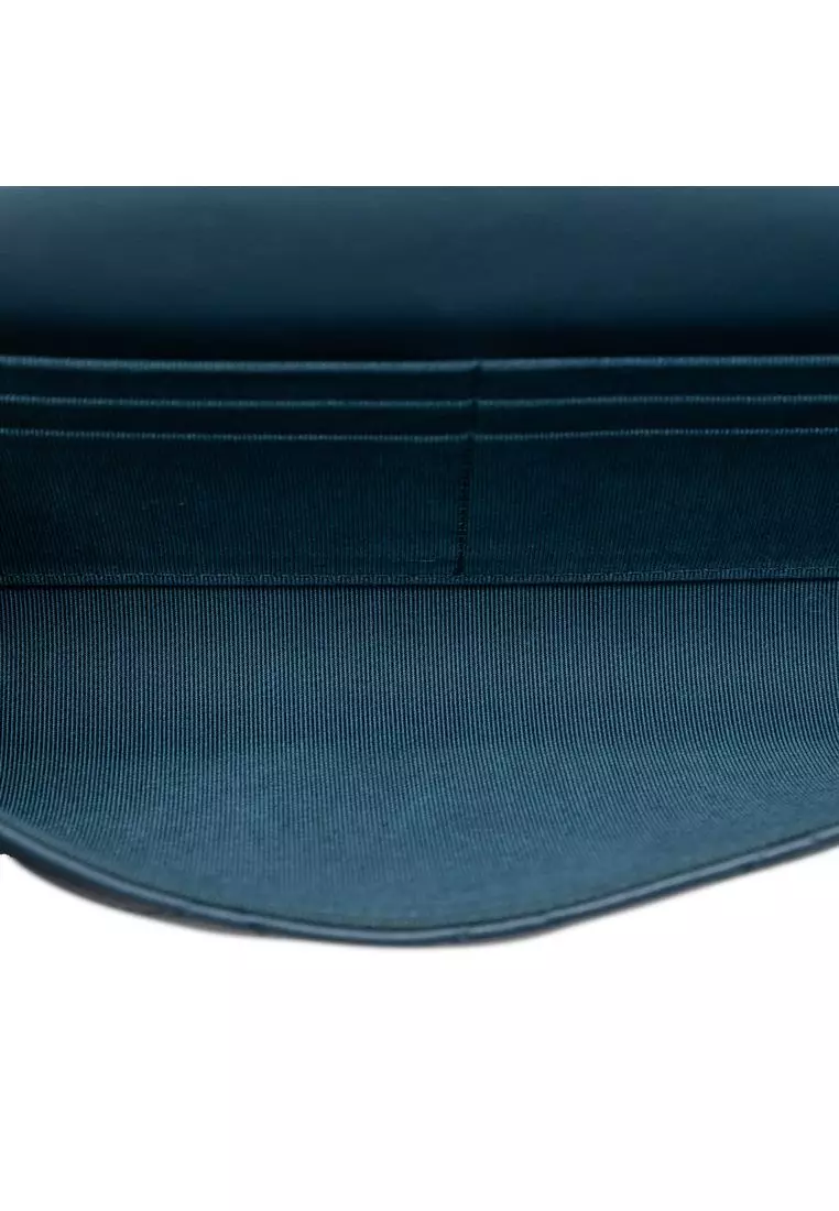 Pre-Loved Chanel Cc Lambskin Classic Long Flap Wallet