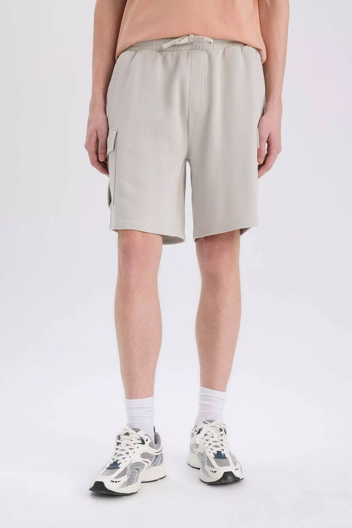 Regular Fit Lace-Up Waist Cargo Pocket Shorts D9494Ax25Sm