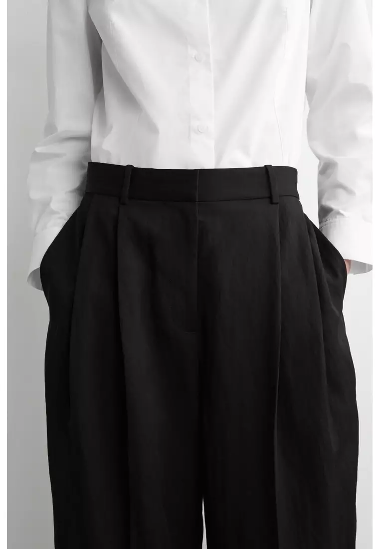 RELAXED FLUID WIDE-LEG TROUSERS