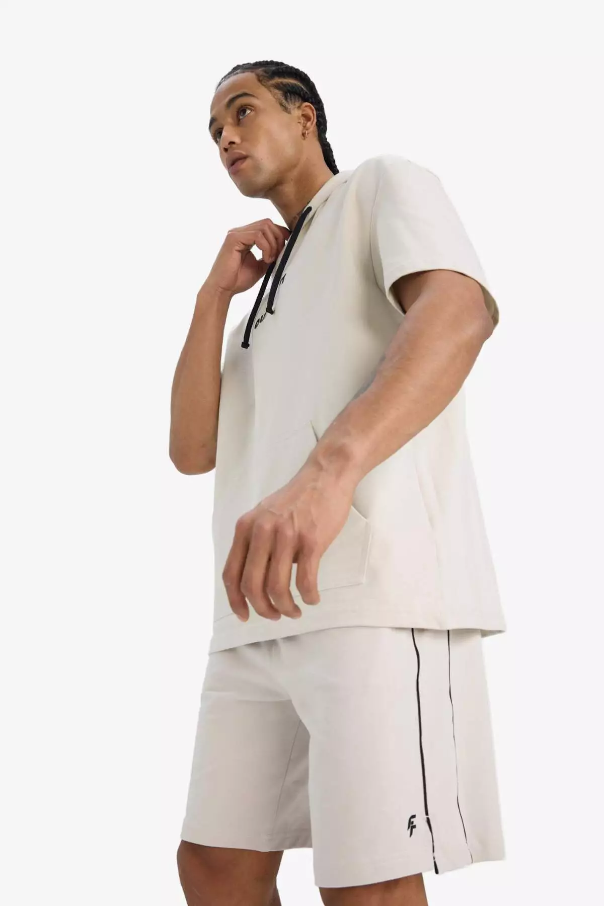 Defactofit Standard Fit Hooded Printed Sportsman Short Sleeve T-Shirt D8017Ax25Sp