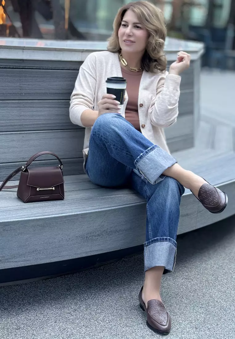 Sepatu Loafer Kulit Asli Bertabur Warna Coklat