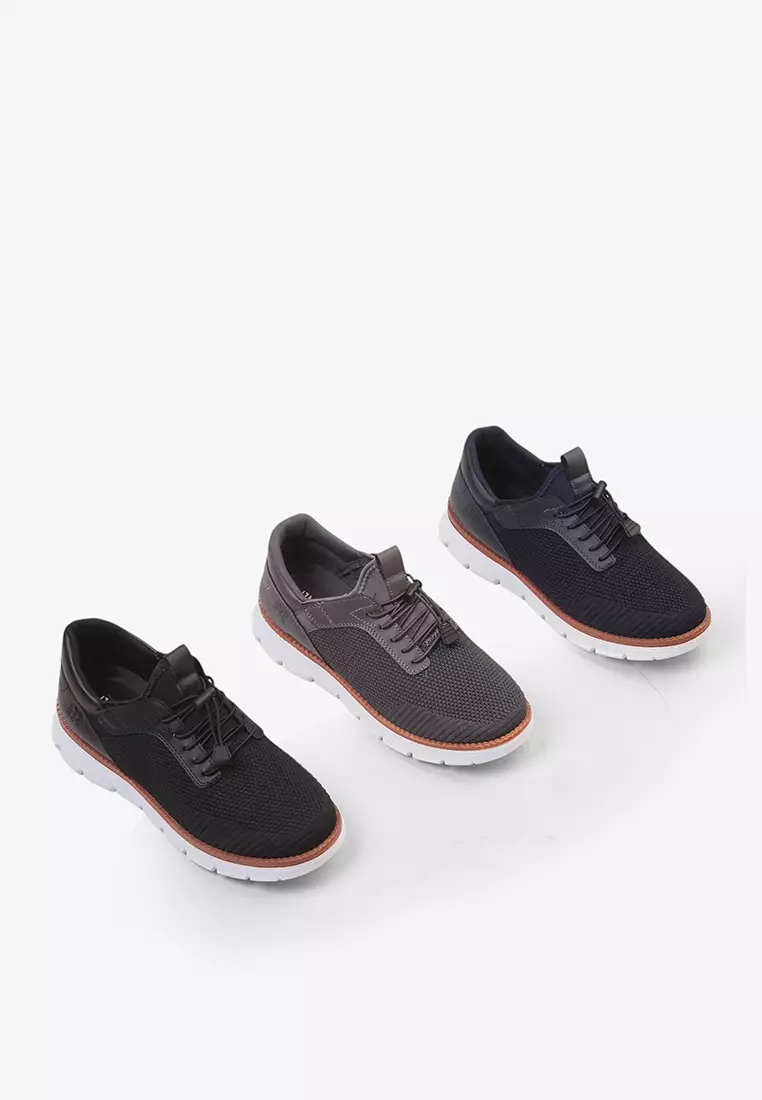 Sneakers Pria Tali Slip On M.Jones Black