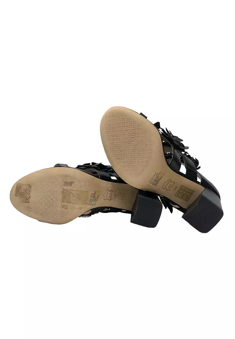 Pre-loved Tory Burch Leather Flower Heels for Women in Black - O1-33079-001-6