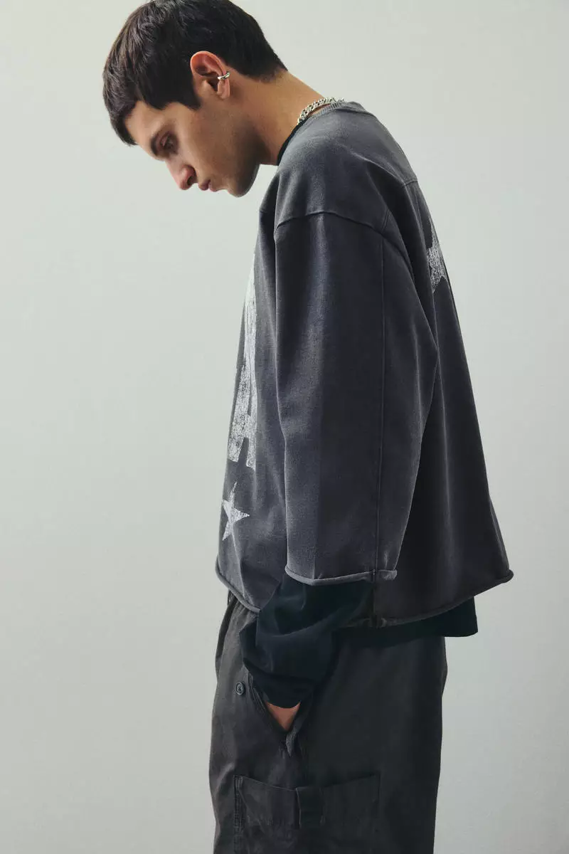 Oversized Fit Cropped T-shirt