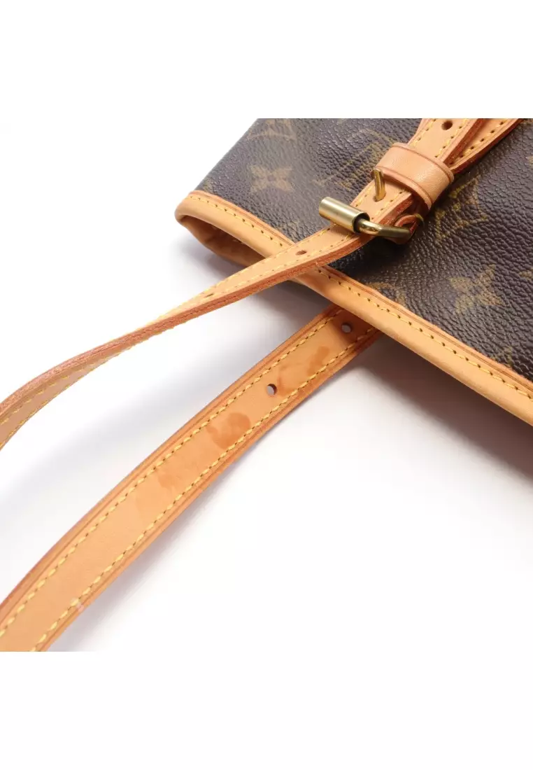 LOUIS VUITTON Bucket PM Monogram Canvas Shoulder Bag - 30% Off