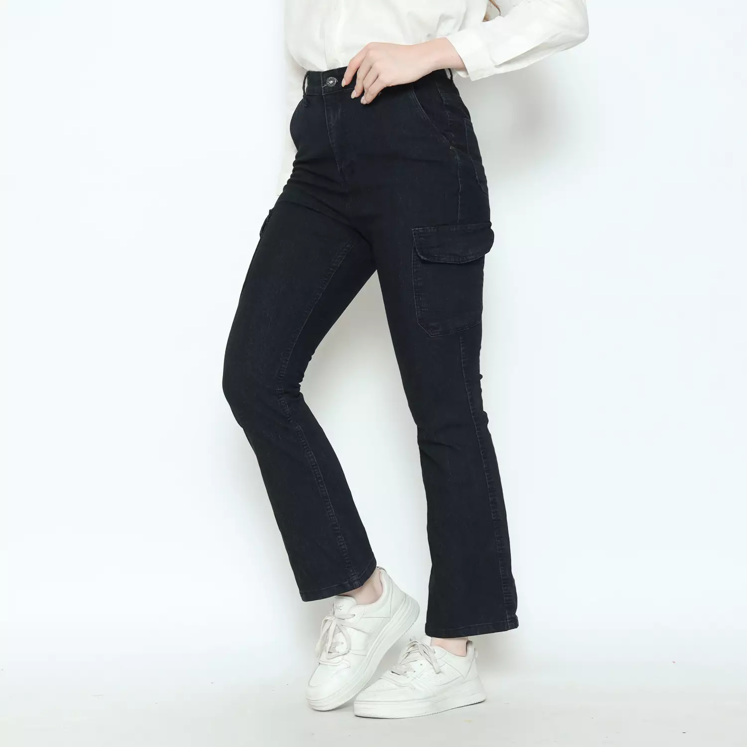 Brissia Bootcut Black