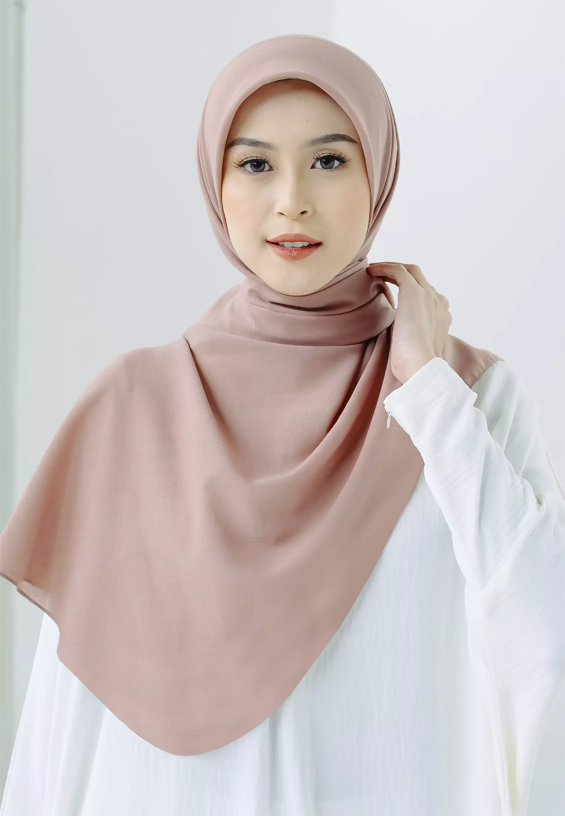 Detaa Oval Syari Old Tan