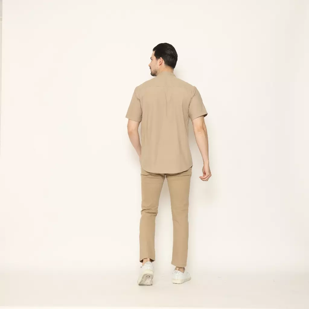 AMK Kemeja Pria Lengan Pendek SHG TATSUKI S/S Khaki