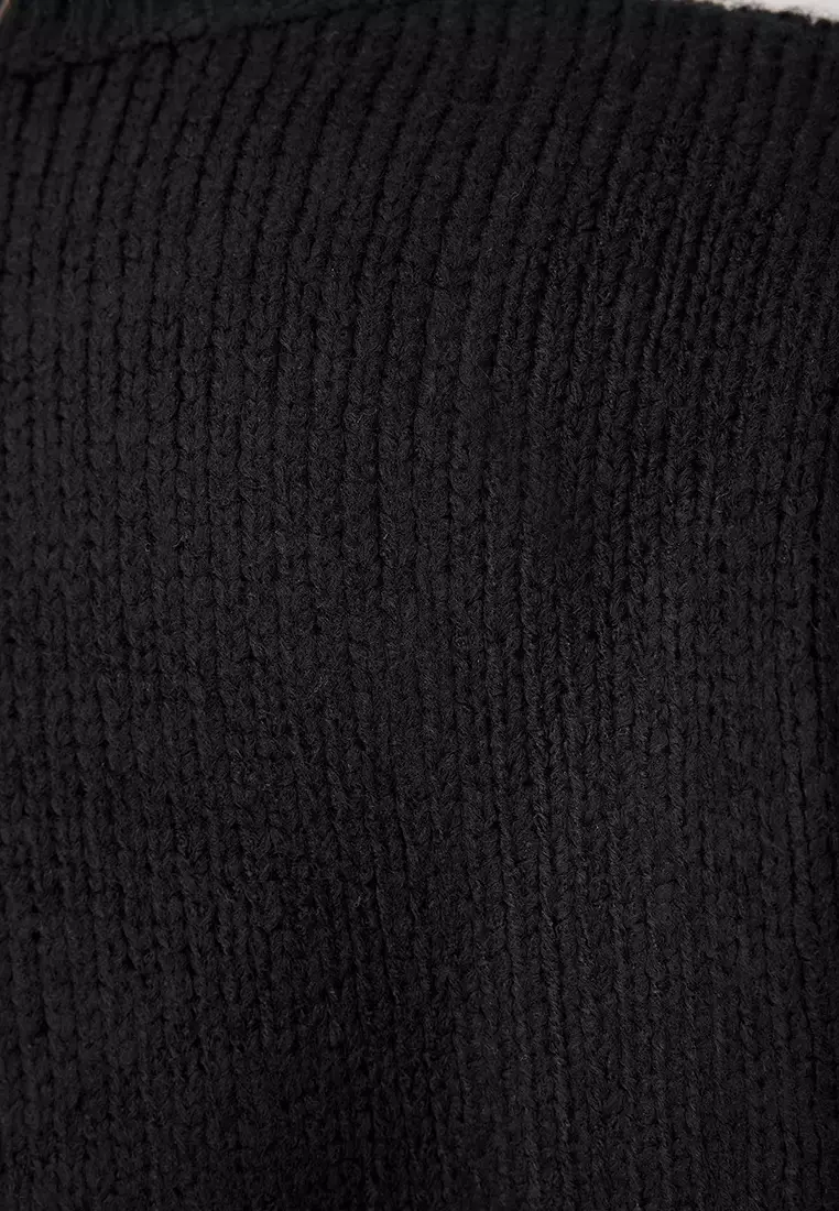 Black Wide Fit Soft Textured Knitwear Sweater
