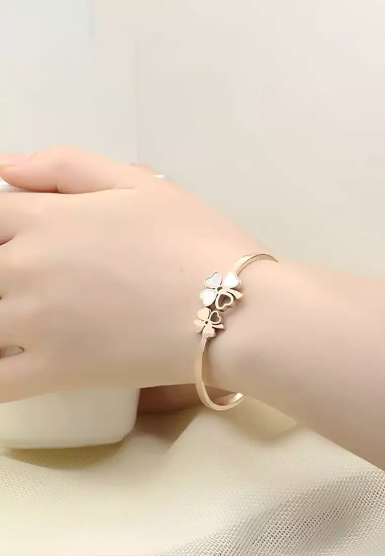 Liliane Four Leaf Clover Flower Cuff with White Mother Pearl Inlay on Engravable Spring Hinged Bangle in Rose Gold