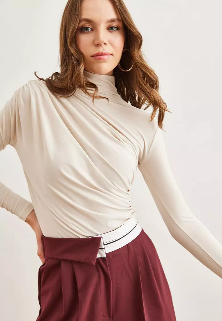 Draped Detailed Flowy Stylish Blouse