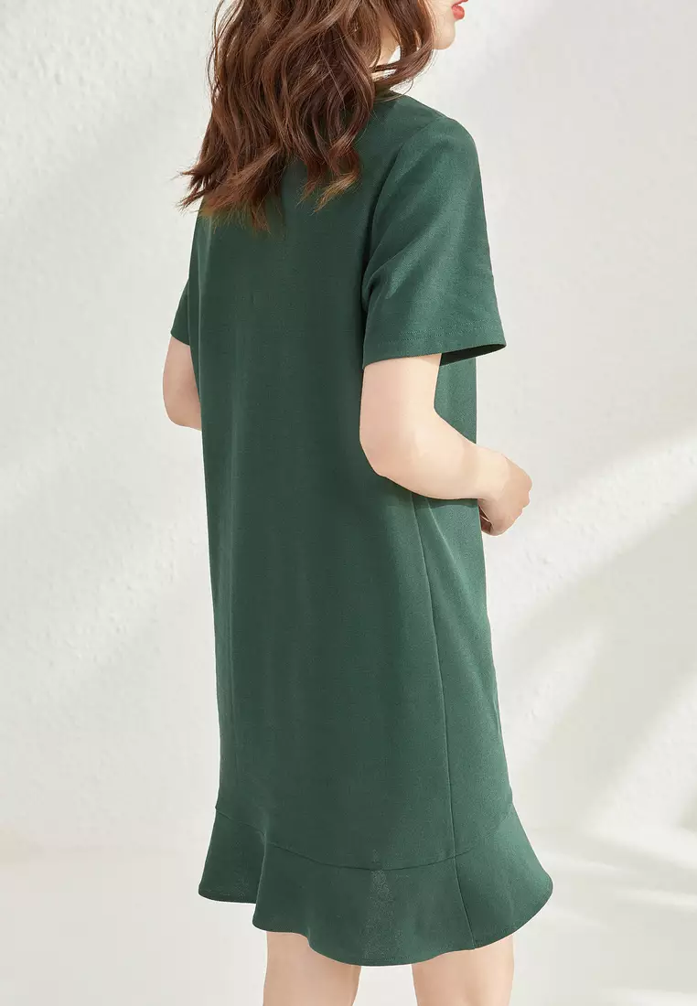 Loose Crew Neck Embroidered Dress