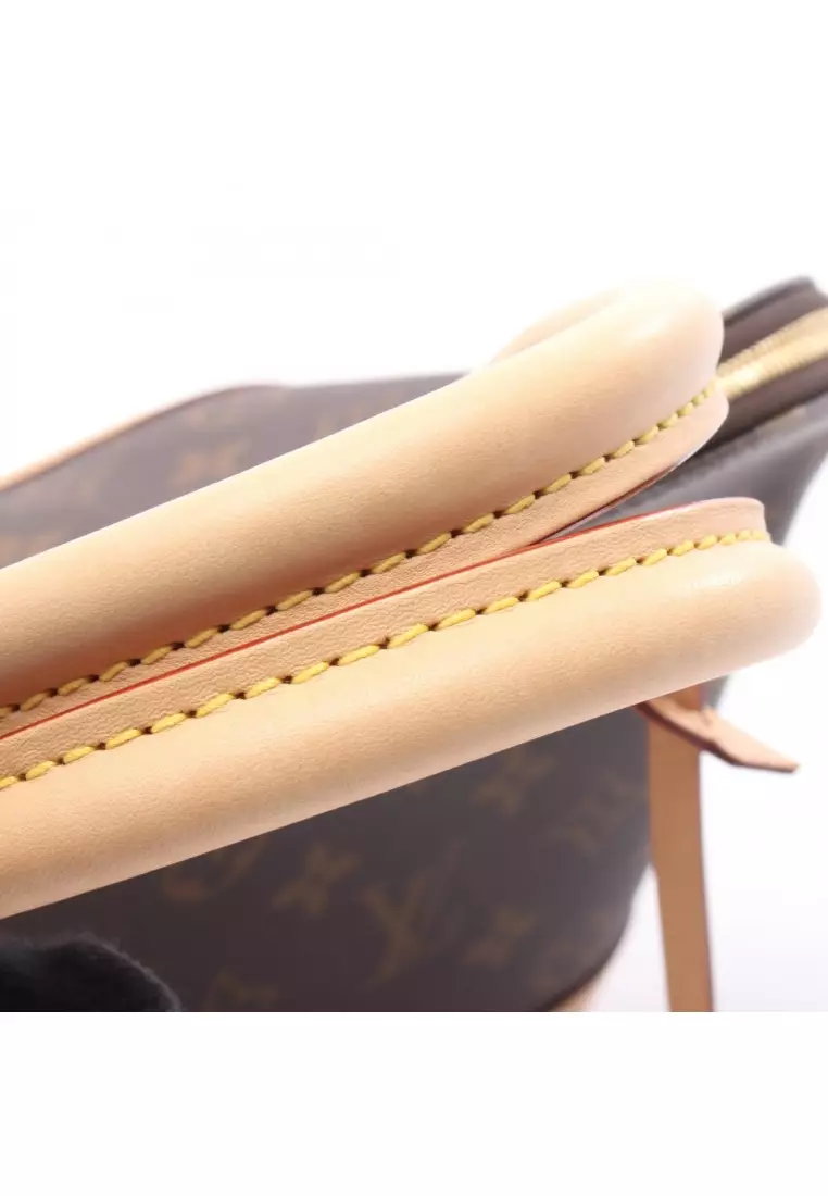 Pre-Loved Louis Vuitton Alma monogram Handbag PVC leather Brown