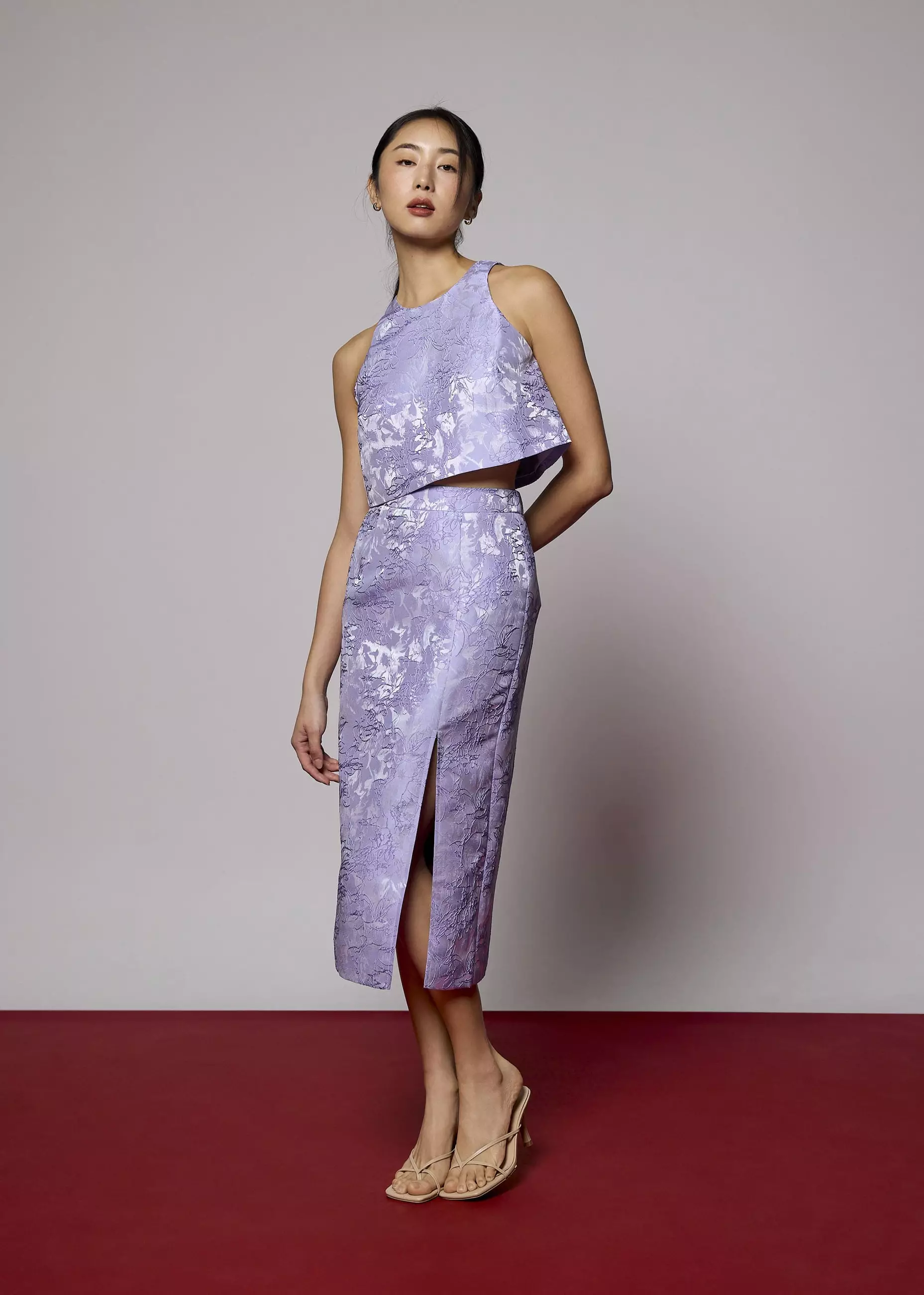 Atasan Wanita - Brocade Round Neck Crop Tank Top