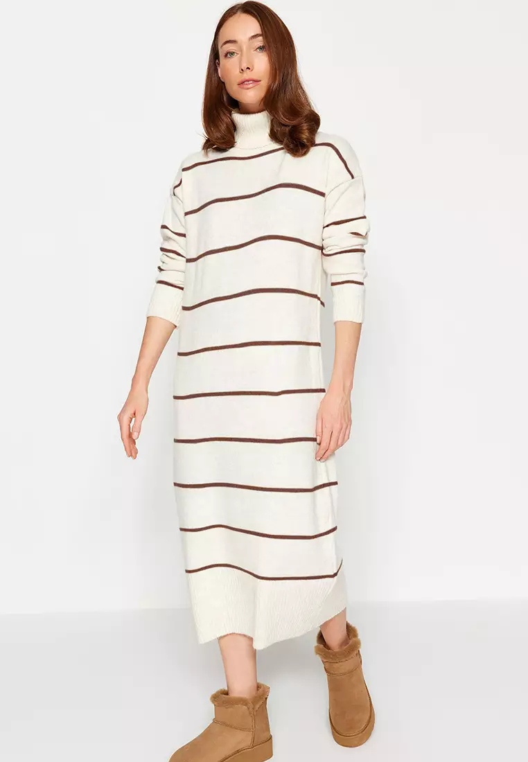 Stone Maxi Wide Fit Soft Texture Knitwear Dress