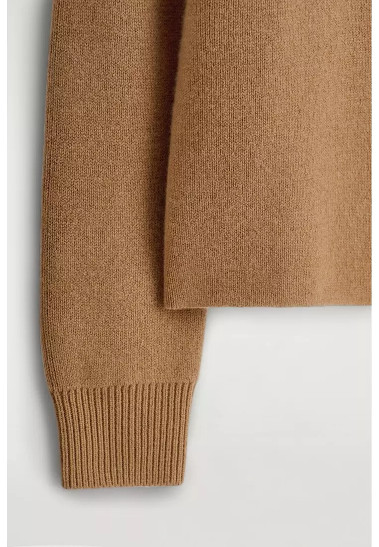 MERINO WOOL CREW-NECK JUMPER