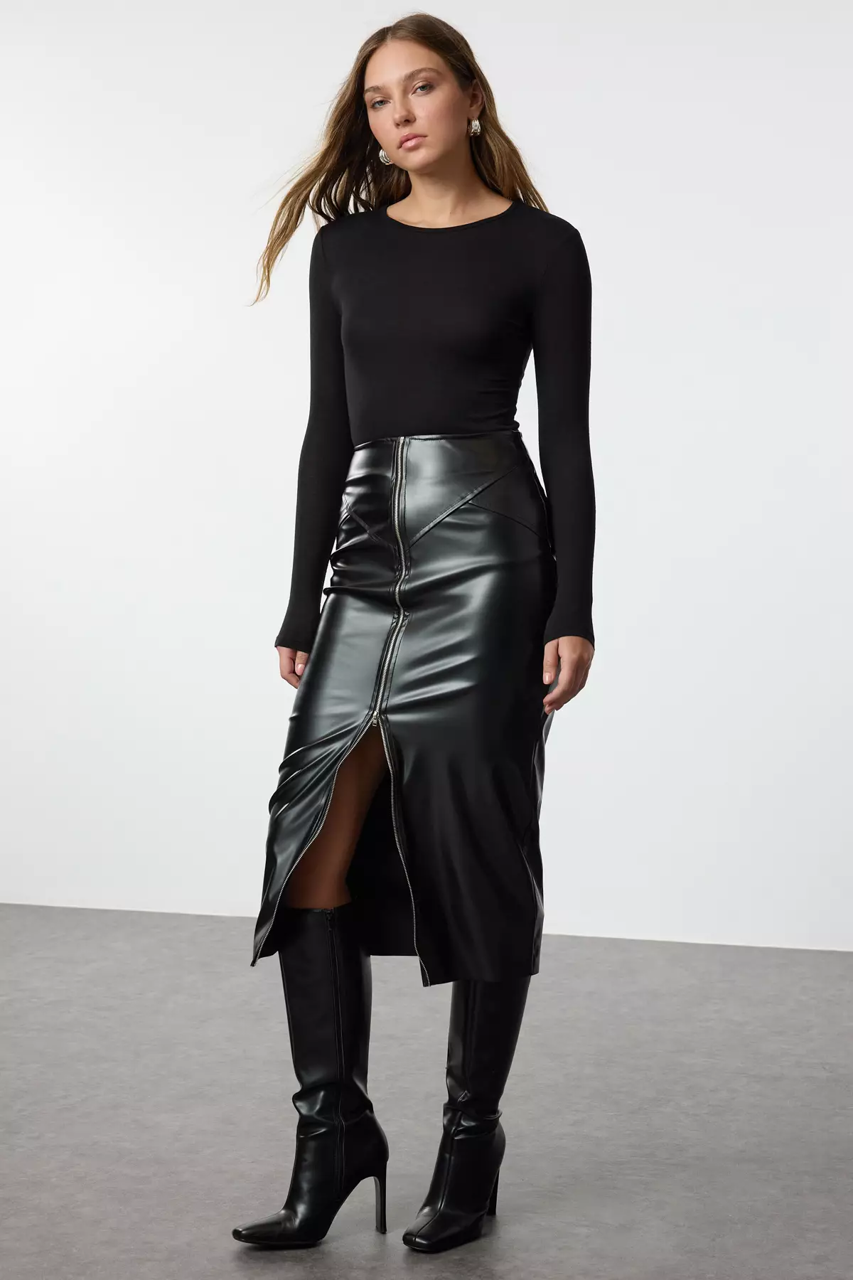 Black Zipper Detail Midi Faux Leather Skirt