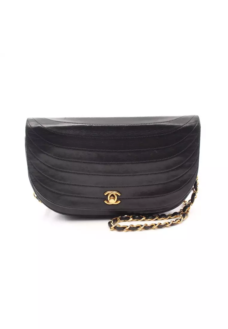 Half moon online chanel bag