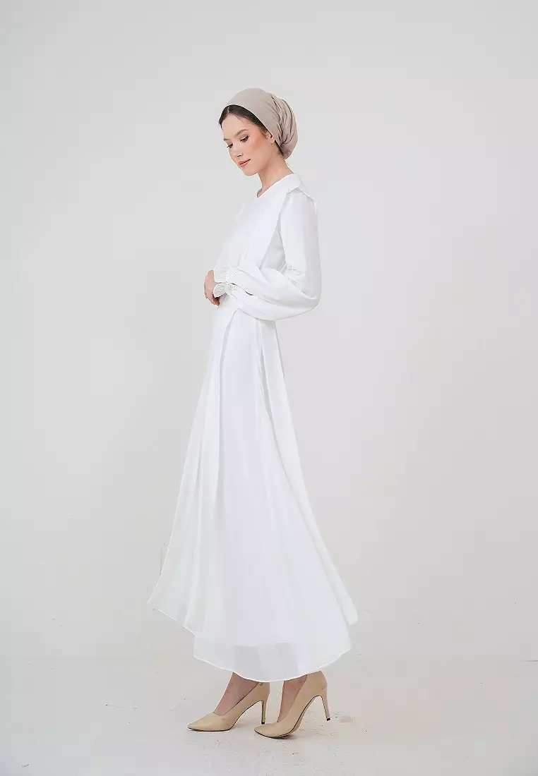 Arsyana Midi Dress White