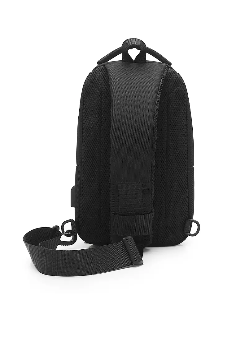 Men's Waist Bag / Belt Bag / Chest Bag (Tas Pinggang / Tas Dada Pria) - Hitam