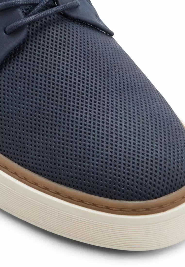 Boldyn Sneakers