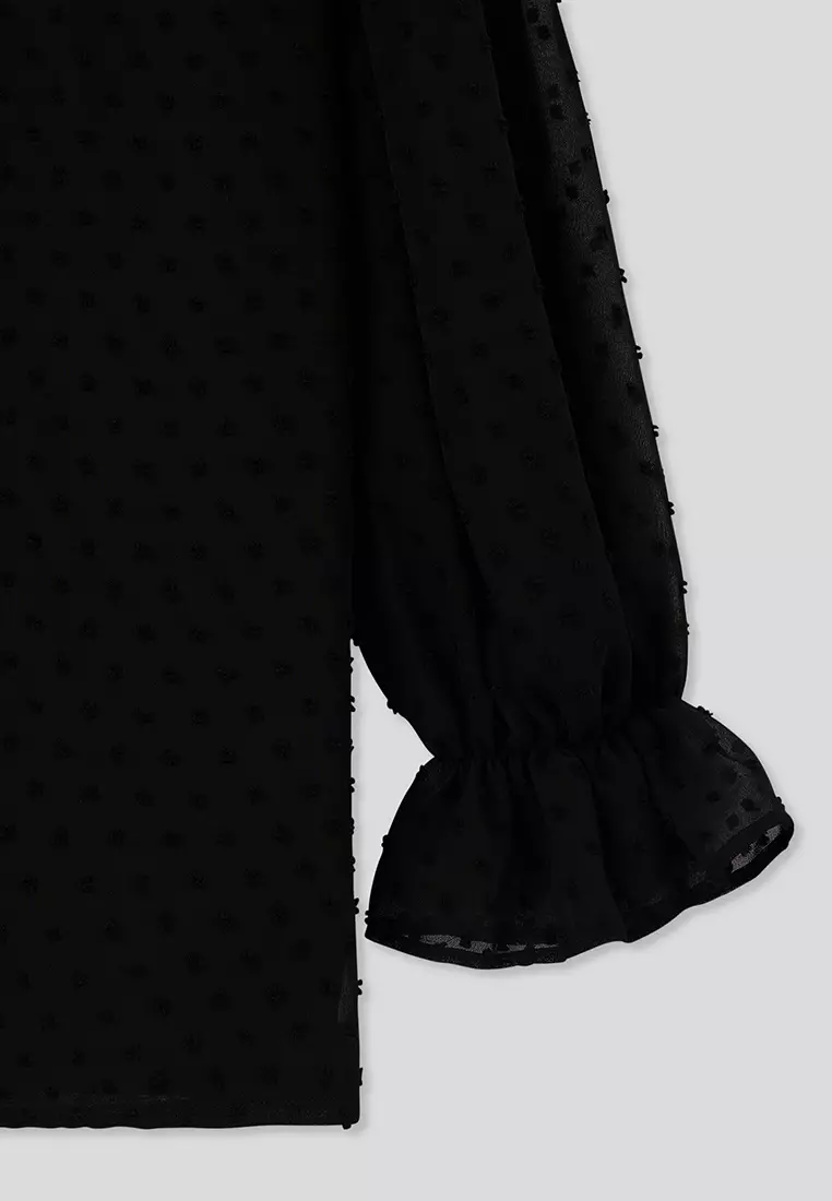 Woman Long-Sleeved Top